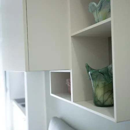 La Corte Dei Borboni By Dimorra *