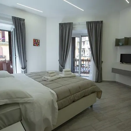 La Corte Dei Borboni By Dimorra Apartment *